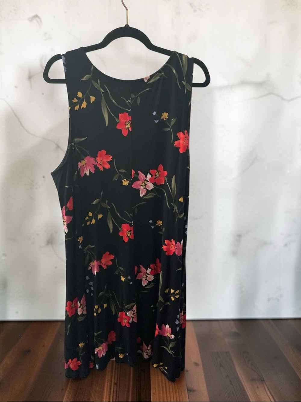 Old Navy Black Sleeveless Midi Dress w/ Red & Pink Floral Print P:23.5” L:42” - Picture 2 of 5
